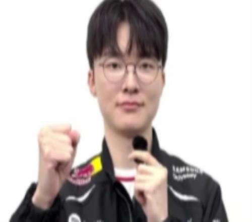 Faker：距離LCK開賽還有三天，這三天里我們也會(huì)好好準(zhǔn)備的