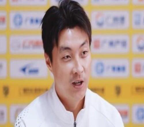 廖均健：想幫助廣州足球完成沖超目標(biāo)，彌補(bǔ)當(dāng)年日之泉的遺憾