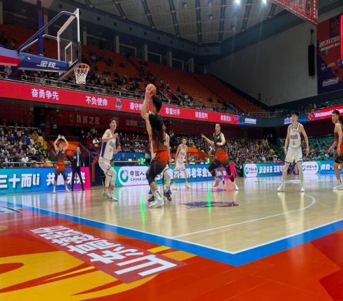 全場戰報斯蒂爾27分，山東男籃111：103天津