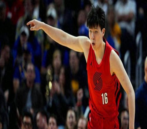 4罰4中+吃餅暴扣，楊瀚森6分4板1帽！3人20+助開拓者35分大勝奇才