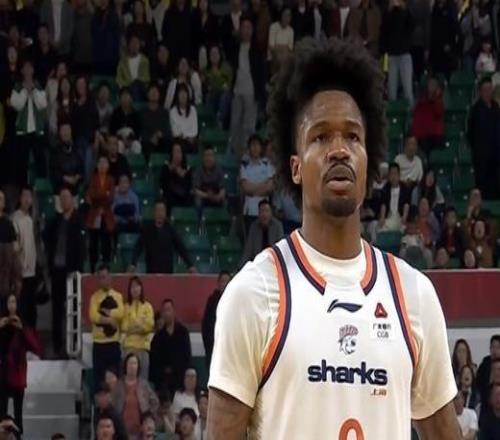 贏得驚險(xiǎn)！上海主帥：兩名主力球員受傷后輪換造成比較大困難