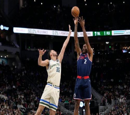 快船橫掃雄鹿5連勝：小卡連51場20+創3紀錄特倫特36+9三分