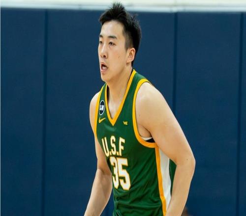 經紀公司官宣:中國男籃國手王俊杰申請轉校在舊金山不受重視