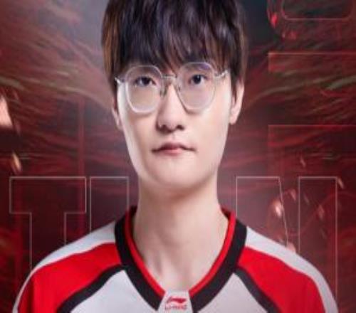 又來救火了Tian再次接假賽選手的班，上一次是FPX.Bo