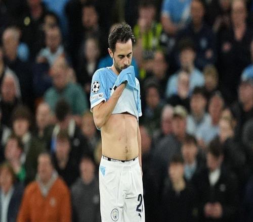 球報：B席已告知曼城他將離隊，球員首選繼續留在歐洲