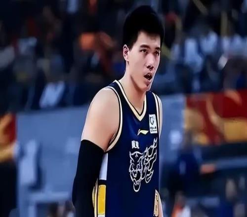 正式退出常規(guī)賽!焦泊喬赴京開啟治療,原因曝光,杜鋒該醒醒了