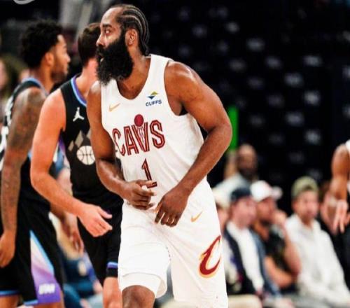 騎士拒逆轉(zhuǎn)！哈登13+6+14，米切爾34+5創(chuàng)紀錄，莫布里34+17立大功