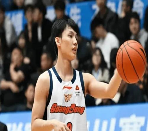 廣東復仇江蘇！徐杰+胡明軒+三外齊爆，張皓嘉末節崛起，小崔打鐵