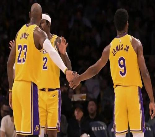 東契奇缺陣湖人大勝奇才，詹皇三雙輕描淡寫，布朗尼進步清晰可見