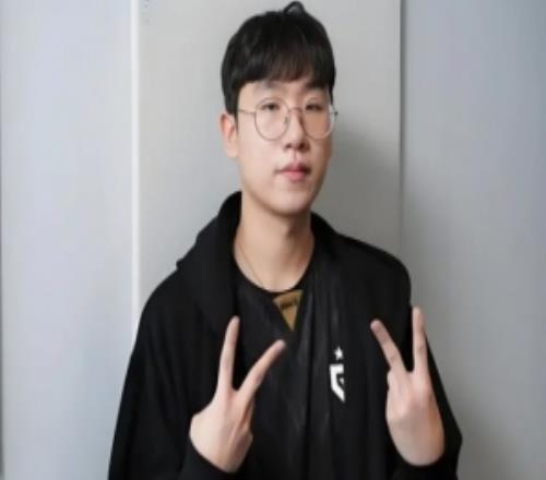 Ruler：比起五殺更喜歡對線單殺比起運營更喜歡團戰(zhàn)結(jié)束比賽