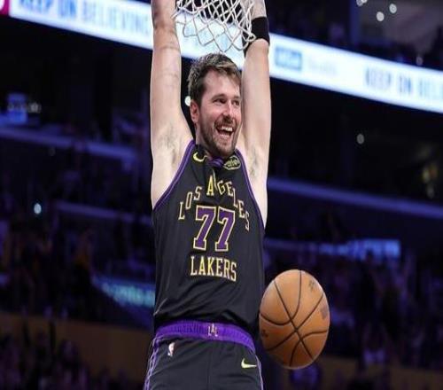 東契奇談最后的扣籃：我的頭差點碰筐我覺得我碰到了