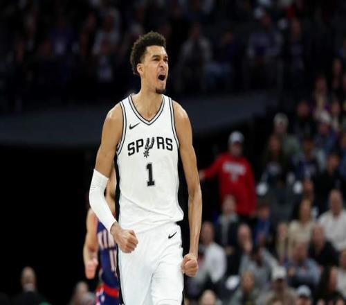 一個25罰一個4罰，MVP之爭的劇本被聯盟寫歪了