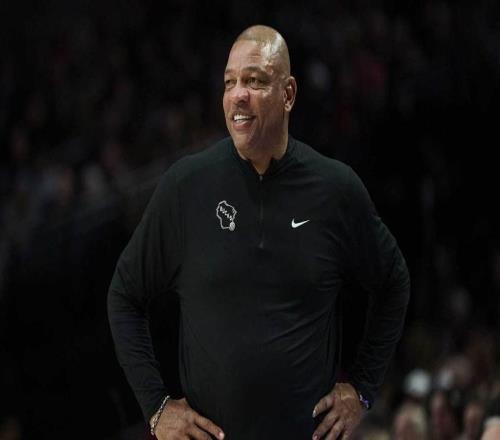 反應(yīng)不一,道格里弗斯入選名人堂引發(fā)NBA球迷爭(zhēng)議