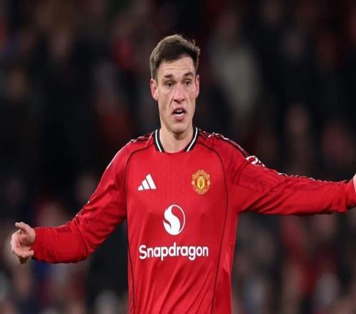 記者:巴薩希望看看在拉菲尼亞缺陣的情況下拉什福德的表現(xiàn)