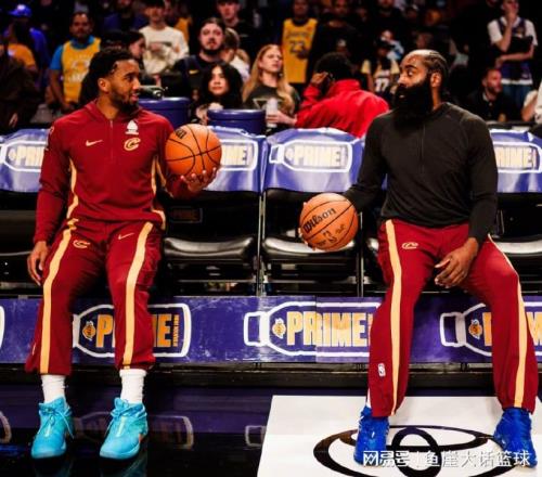 騎士完敗湖人！阿特金森談老詹把話挑明，哈登和米切爾該認清現(xiàn)實