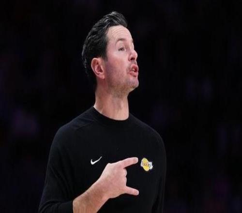 雷迪克連續(xù)兩個(gè)賽季率隊(duì)50勝成湖人隊(duì)史自禪師之后首位主教練