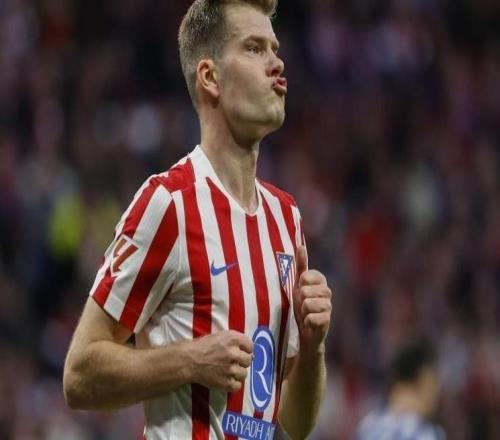 世體：瑟洛特今日將再接受檢查，出于謹(jǐn)慎他可能不會(huì)出戰(zhàn)巴薩