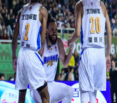 CBA排名又亂了！北京慘敗浙江跌出四強(qiáng)，北控逆天絕殺重返12強(qiáng)