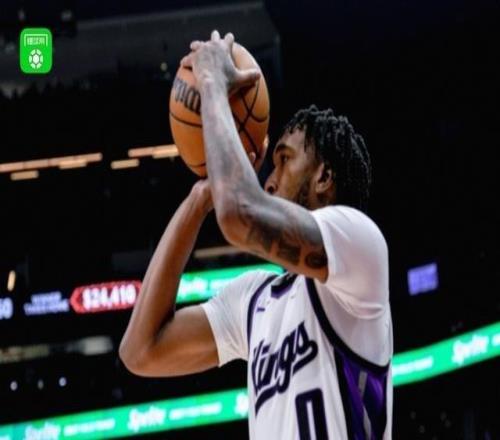 國王123115猛龍結(jié)束4連敗，德羅贊28分，阿丘瓦28+19