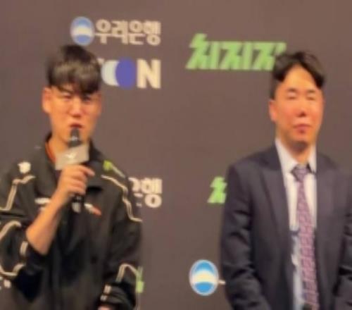 Gumayusi談冠軍皮膚：選蕓阿娜因?yàn)樗つw不多女槍第五局有亮點(diǎn)