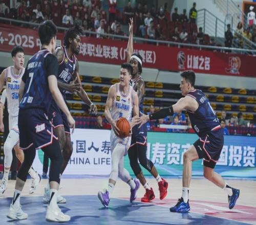 升降級(jí)回歸，CBA、NBL混戰(zhàn)上演