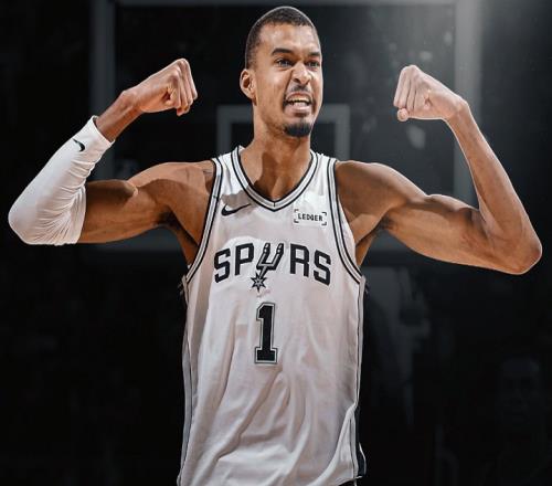 41分16板4助3帽！就在今天，兩項前無古人的NBA紀(jì)錄被文班達(dá)成了