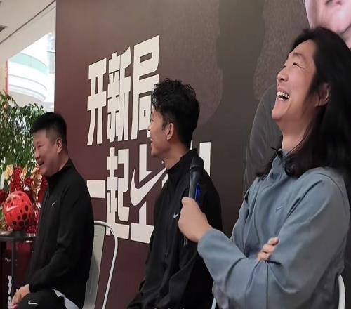 李提香：在李金羽指導(dǎo)手下，我們表現(xiàn)得越來越好