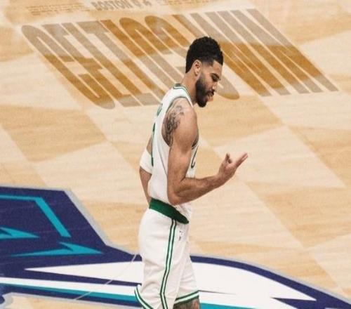 助綠軍提前鎖定東部前六季后賽席位，塔圖姆砍復出后首次30+