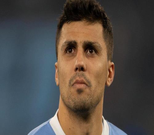 皇馬中場引援三線齊推：巴黎大師是一選，羅德里B計劃回購新星