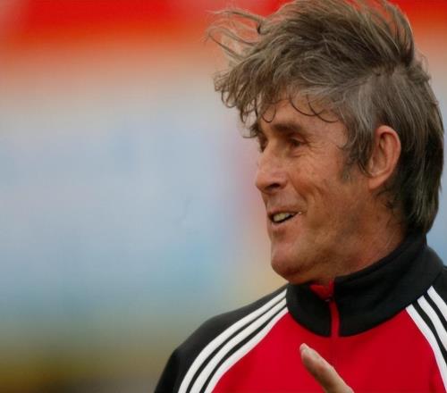 他曾被嘲諷是中超四大惡人，如今卻被邵佳一重用，成為國足助教