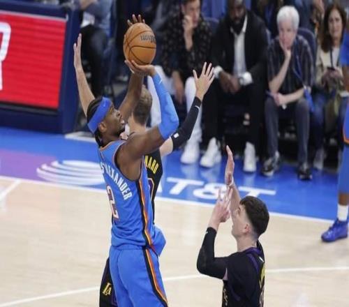 43分慘案！衛冕冠軍打爆湖人：全場狂歡慶祝，東契奇12分傷退