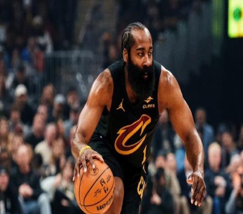 騎士118111勝勇士球員評價：4人優秀，2人及格，3人低迷