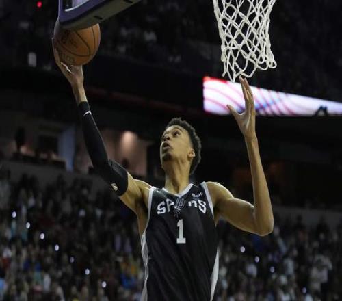 紀錄粉碎機！90后00后正在“抄家”NBA歷史書