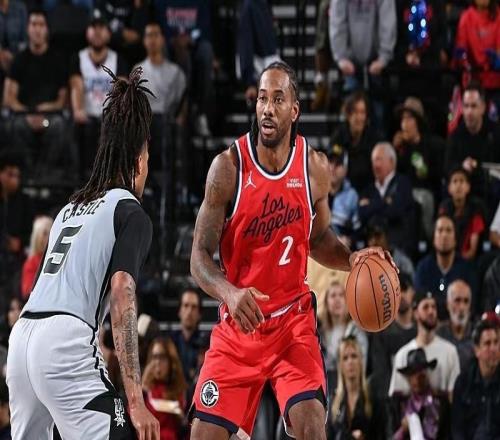 文班輪休馬刺三殺快船豪取11連勝小卡24+6+5連53戰20+