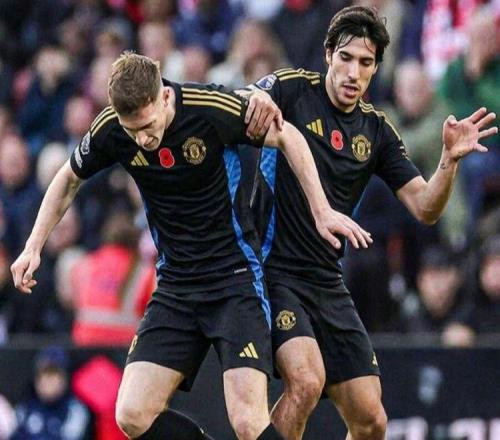 曼聯(lián)簽托納利獲利好，曝其并非皇馬首選！或交換烏加特降低轉(zhuǎn)會(huì)費(fèi)