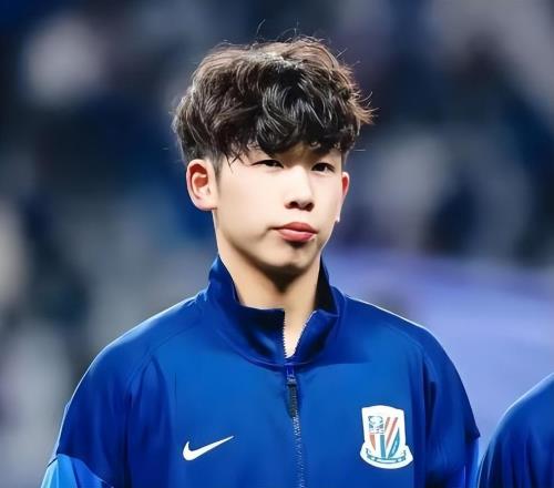 意外！申花06和07后都有佼佼者踢中超，為何唯獨(dú)05后無(wú)人冒頭