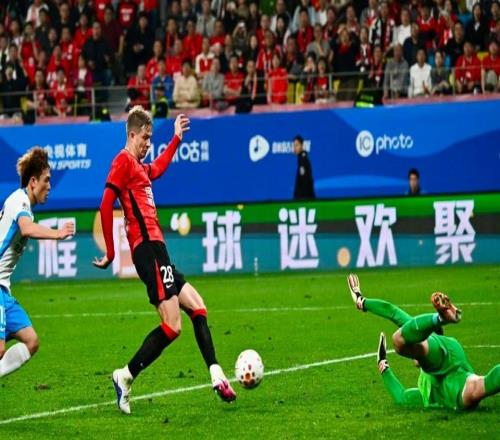 鄭智臉色鐵青！4輪丟11球中超墊底，媒體人：比邵佳一差太多