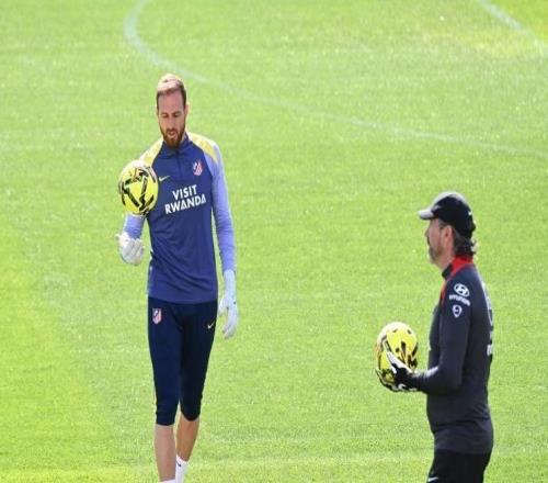 世體：奧布拉克不會在本周末出戰巴薩，將專注于下周歐冠復出