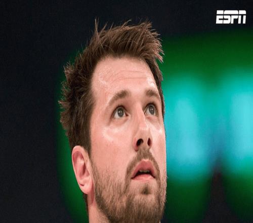 Shams：東契奇遭遇左腿筋二級(jí)拉傷，常規(guī)賽報(bào)銷