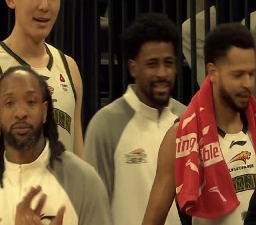 計劃有變!布羅金頓主動離隊,小龍沒走成,勒迪最快對陣四川首秀