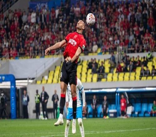 費利佩復出上演帽子戲法成都蓉城51大勝青島西海岸領跑中超