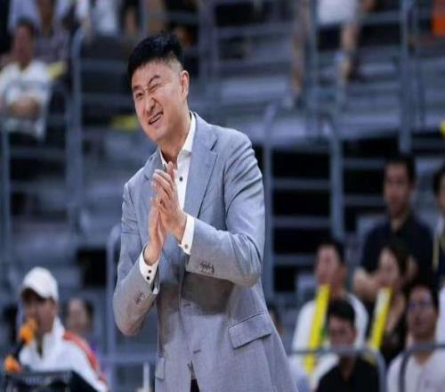 廣東宏遠VS山東男籃！杜鋒沖擊4連勝，薩林杰缺席，央視直播