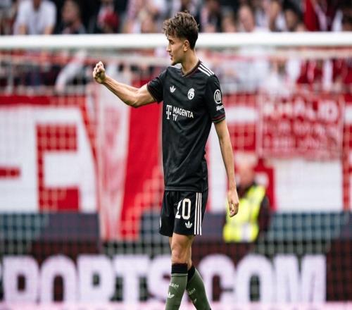 左右開弓，比朔夫一線隊生涯首次上演梅開二度