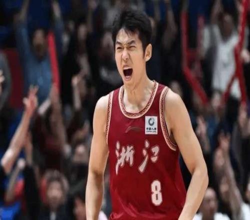 又鐵又愛投！近5戰51中8，三分29中4，球迷：名氣大就可以胡扔