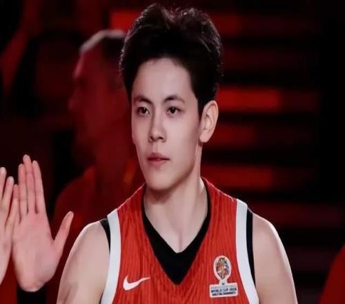 被爆冷5天后，宮魯鳴重用之人發聲，回應無緣衛冕，疑似話里有話