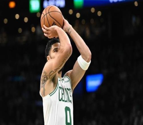 比起與自己和解，塔圖姆更想和自己較勁