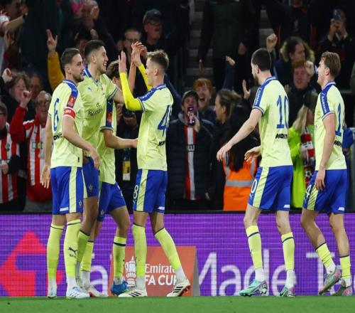 一場12，爆出大冷門，阿森納恥辱出局，英冠球隊創造奇跡