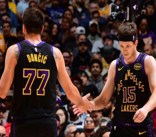 湖人雪上加霜！里夫斯二級拉傷常規賽報銷此前東契奇無限期休戰