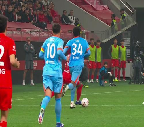 21!中超冠軍補時絕殺,武磊空門不進+擊中門框,險被云南隊逼平