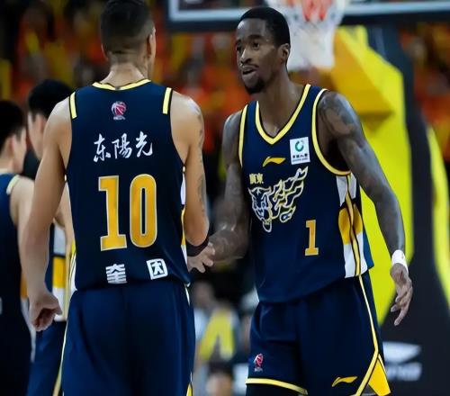 廣東VS山東前瞻:卡位戰(zhàn)!廣東力爭4連勝+鞏固前四,山東捍衛(wèi)主場